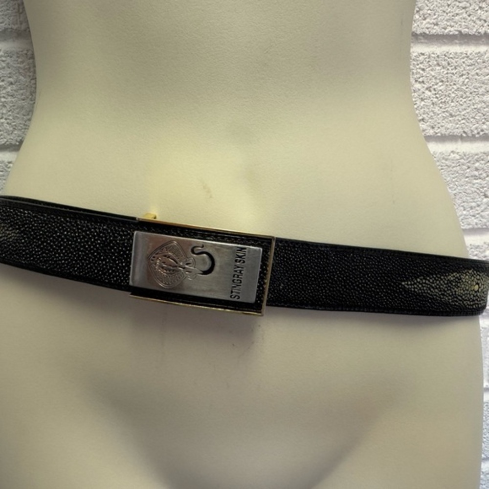 Genuine Stingray Skin Sleek Black and Silver Belt with design